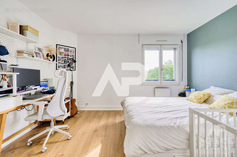 Appartement à RUEIL-MALMAISON