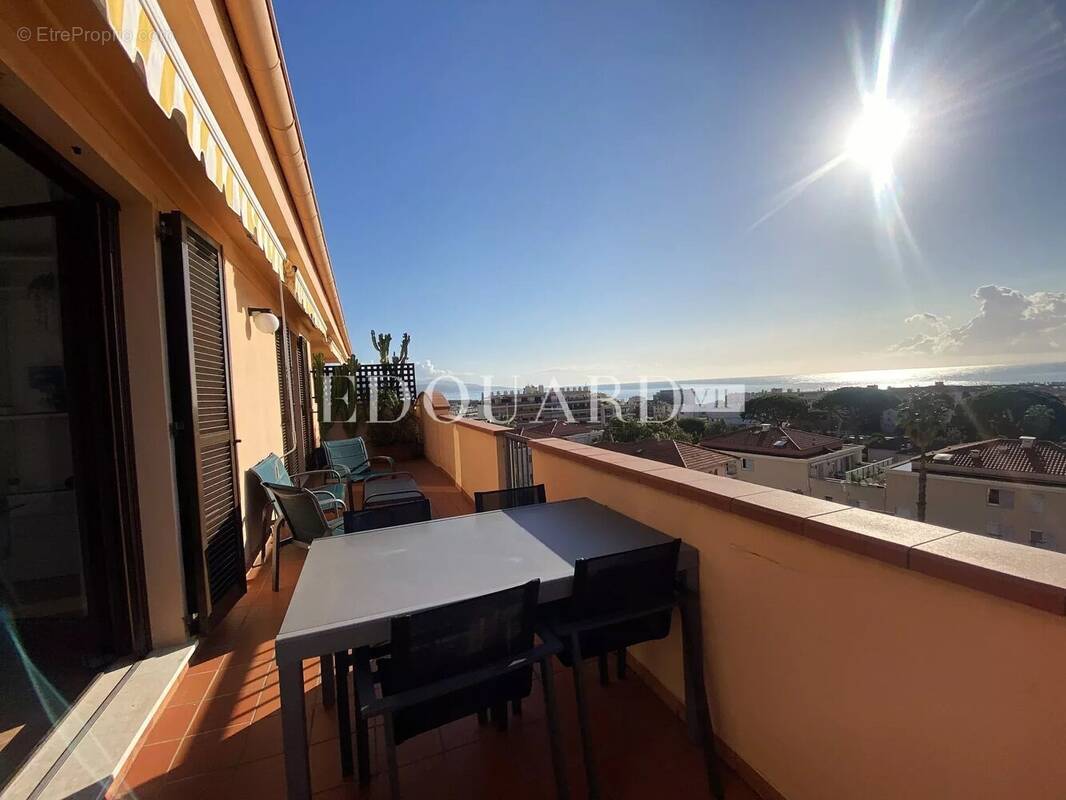 Appartement à ROQUEBRUNE-CAP-MARTIN