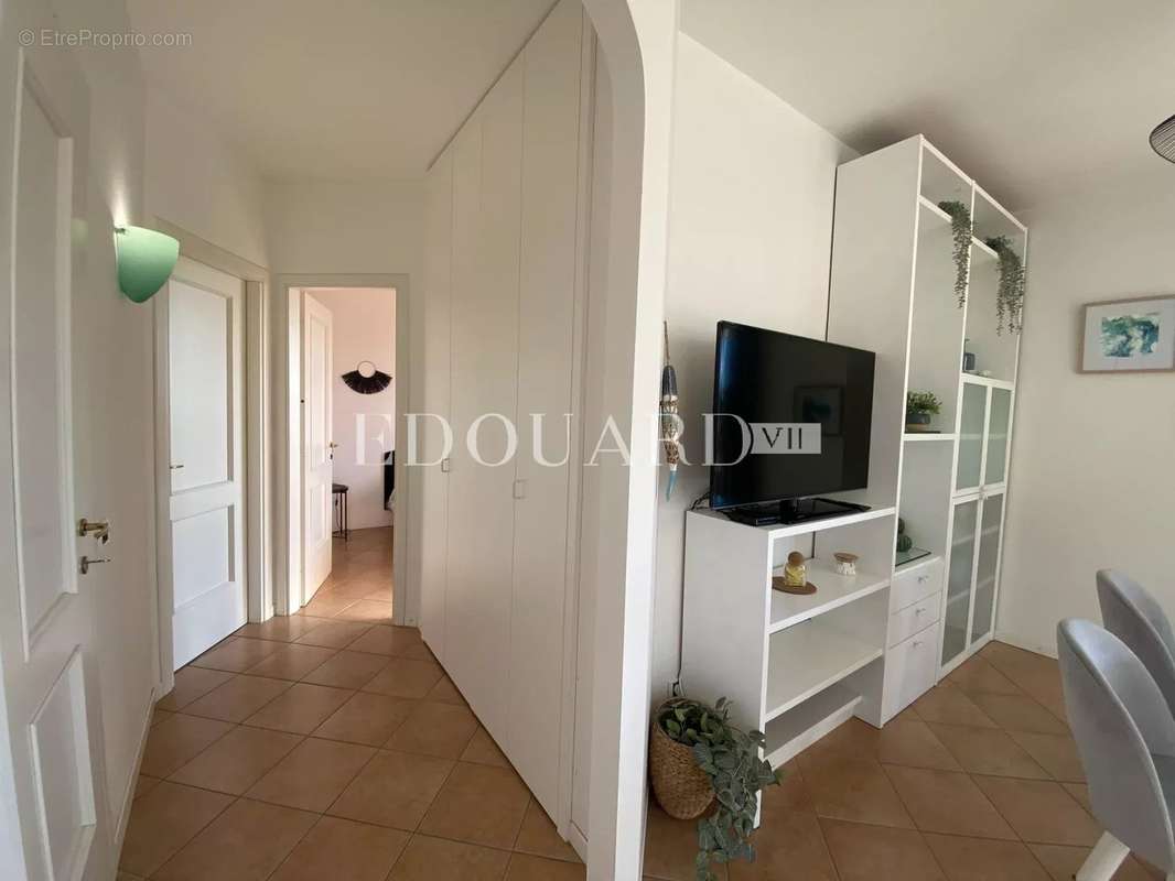 Appartement à ROQUEBRUNE-CAP-MARTIN