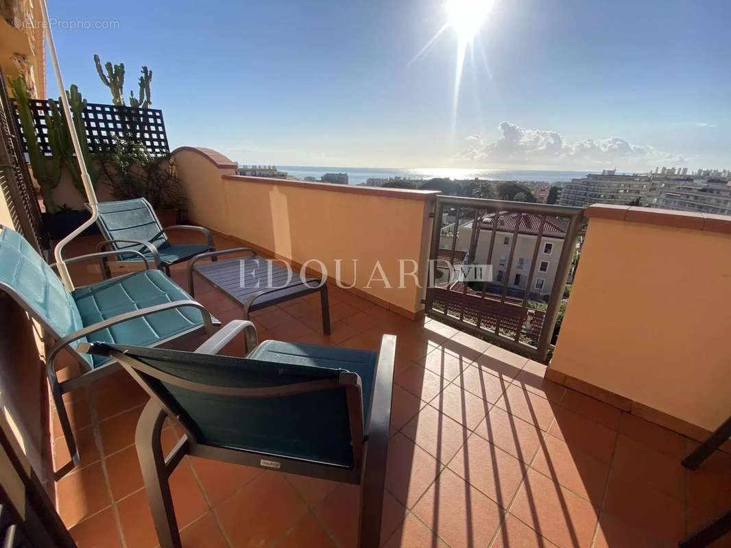 Appartement à ROQUEBRUNE-CAP-MARTIN