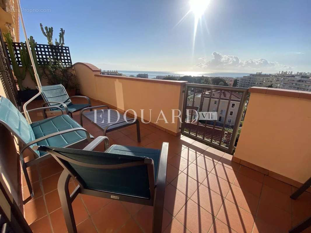 Appartement à ROQUEBRUNE-CAP-MARTIN