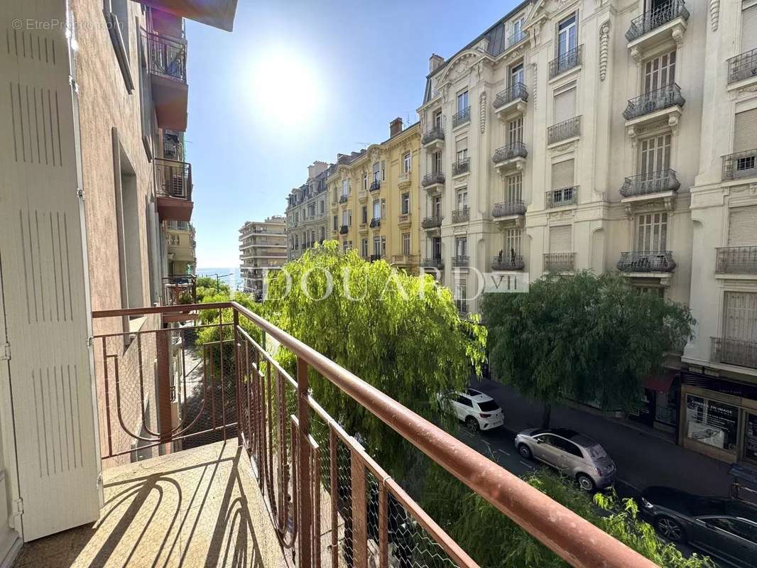 Appartement à MENTON