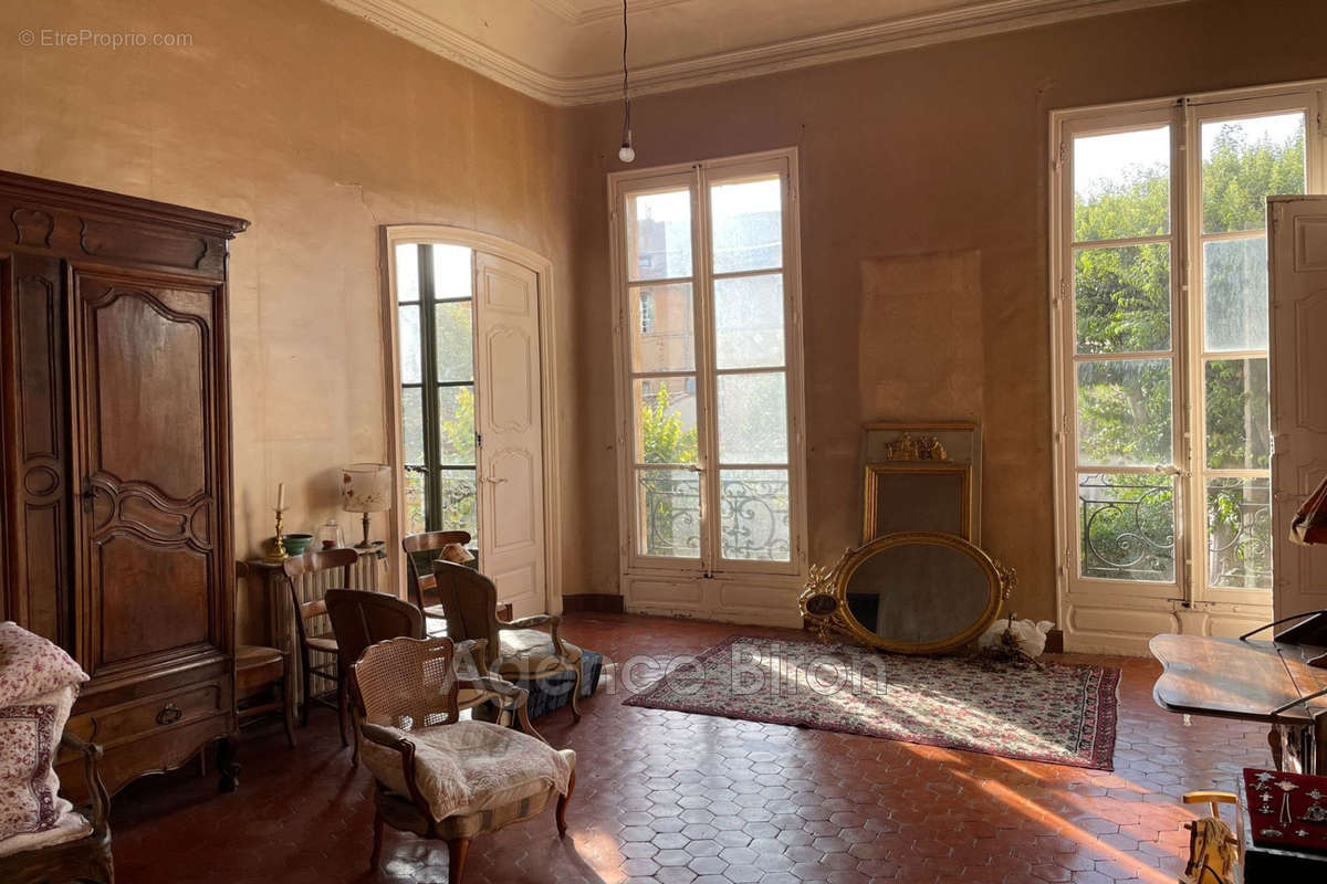 Appartement à AIX-EN-PROVENCE