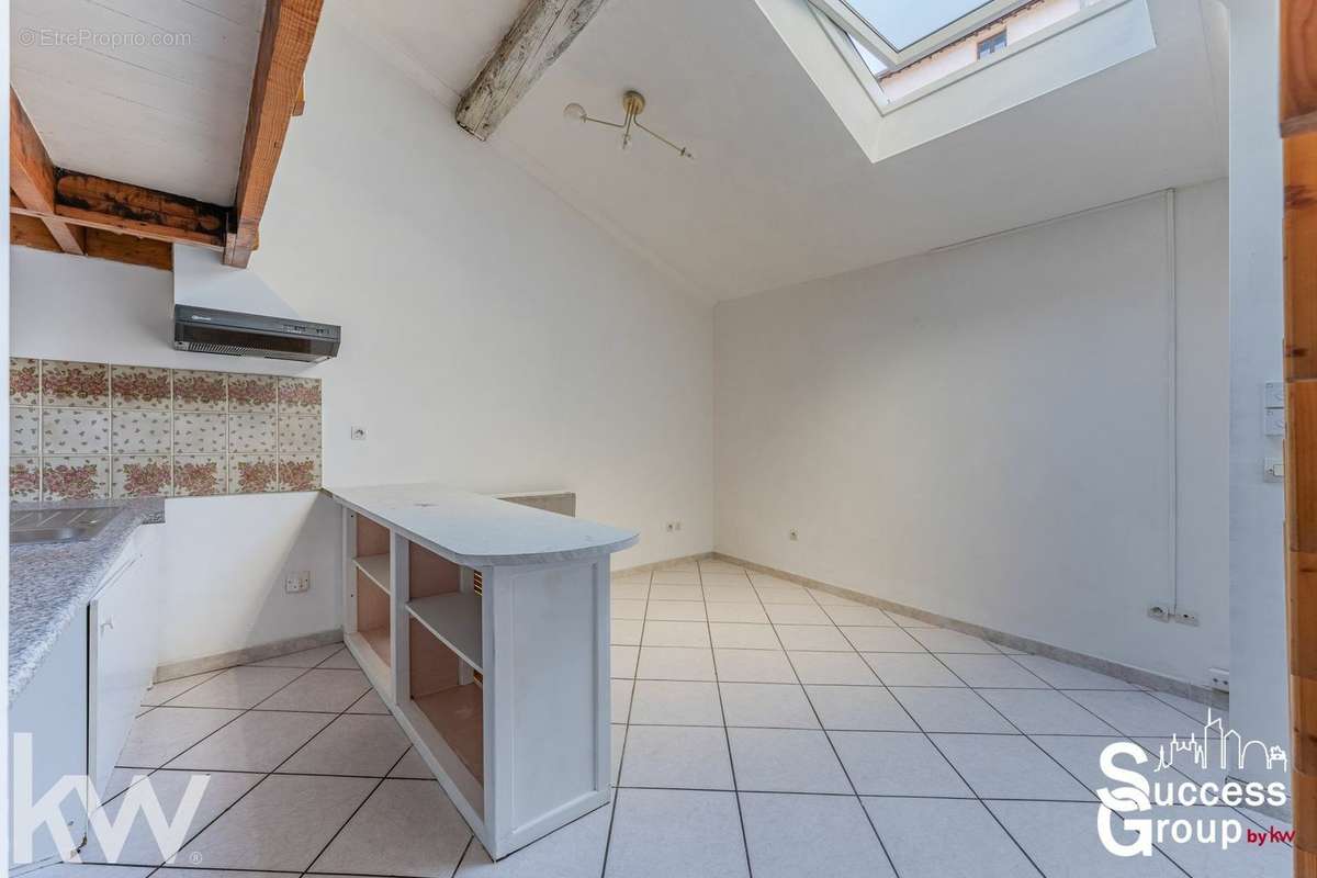 Appartement à LYON-9E