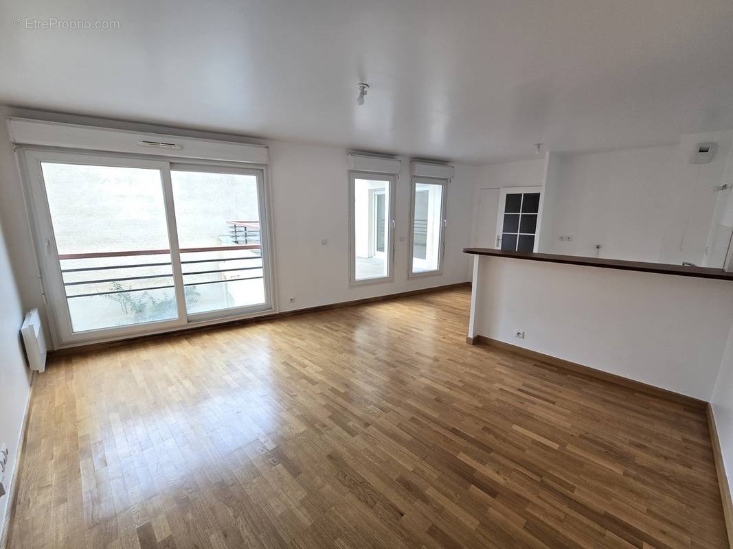 Appartement à COLOMBES