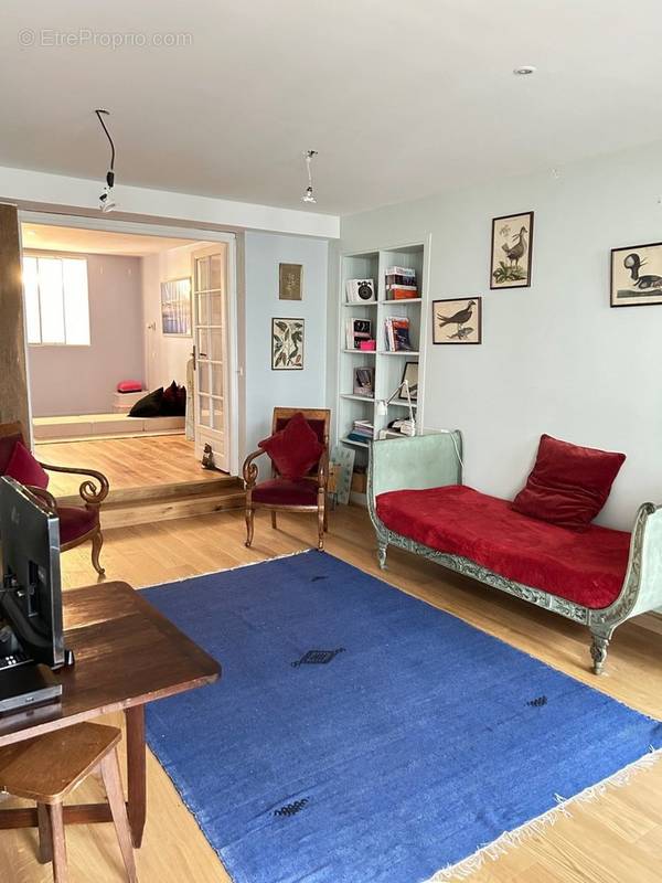 Appartement à PARIS-10E