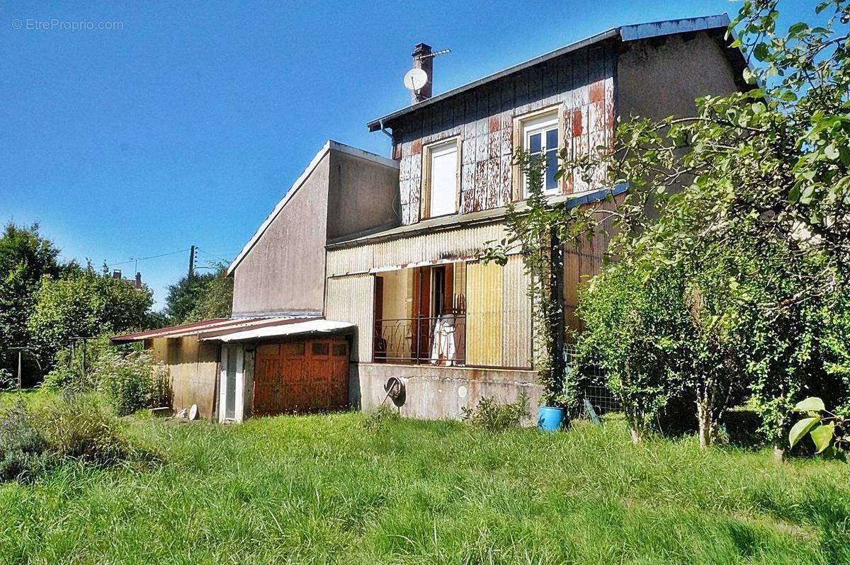 Maison à CIREY-SUR-VEZOUZE