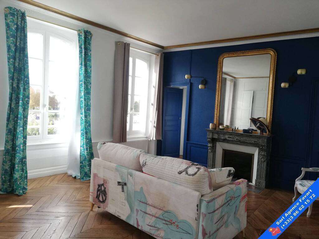 Appartement à JOIGNY