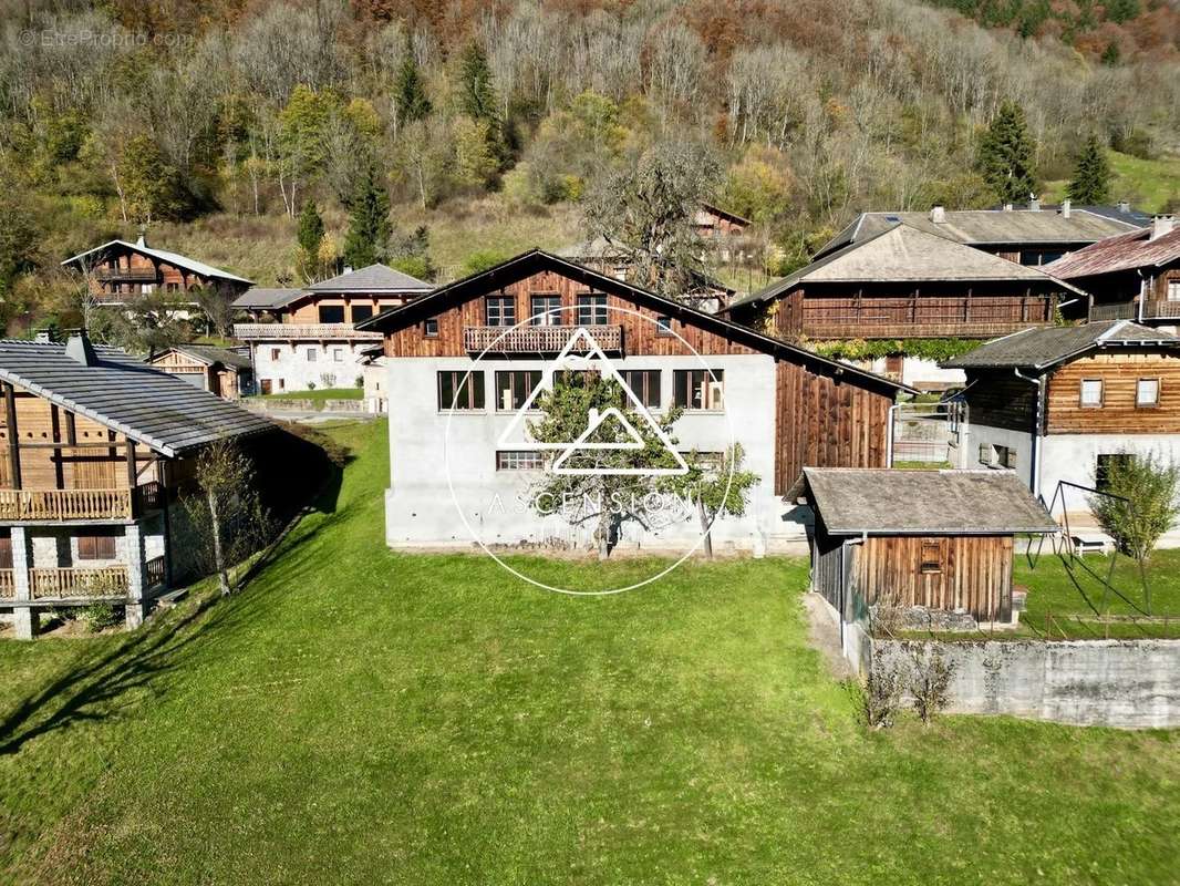 Maison à MONTRIOND