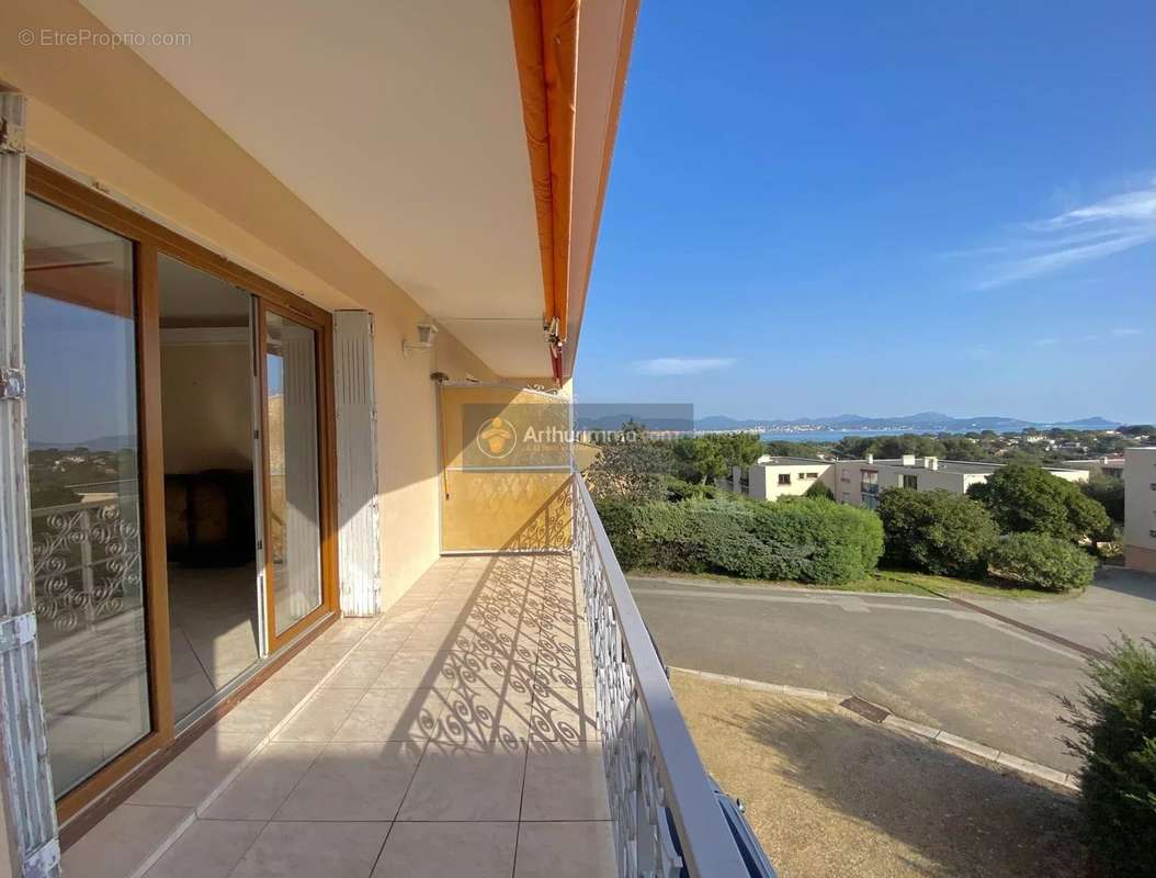 Appartement à FREJUS