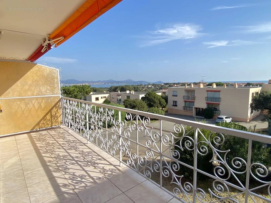 Appartement à FREJUS