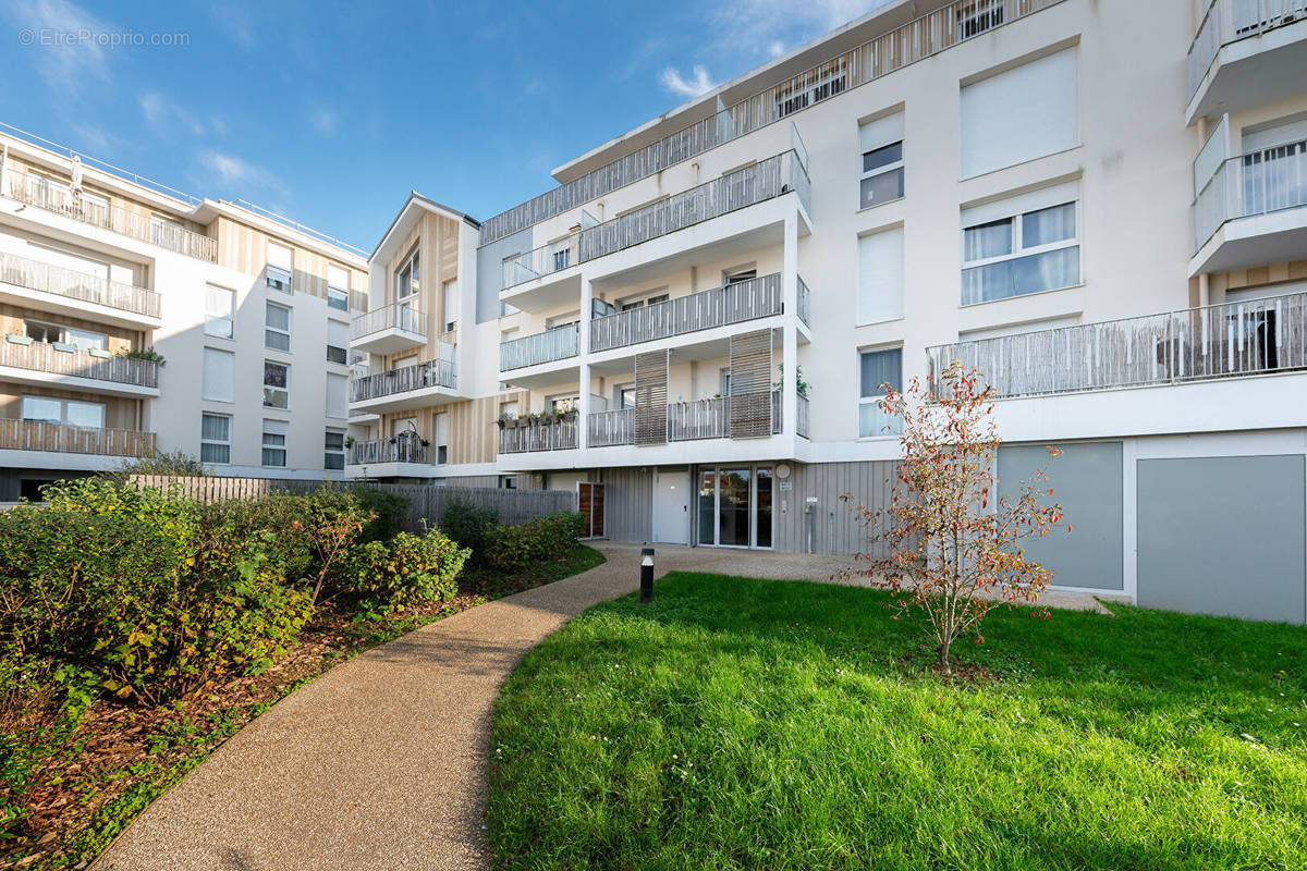 Appartement à VAIRES-SUR-MARNE