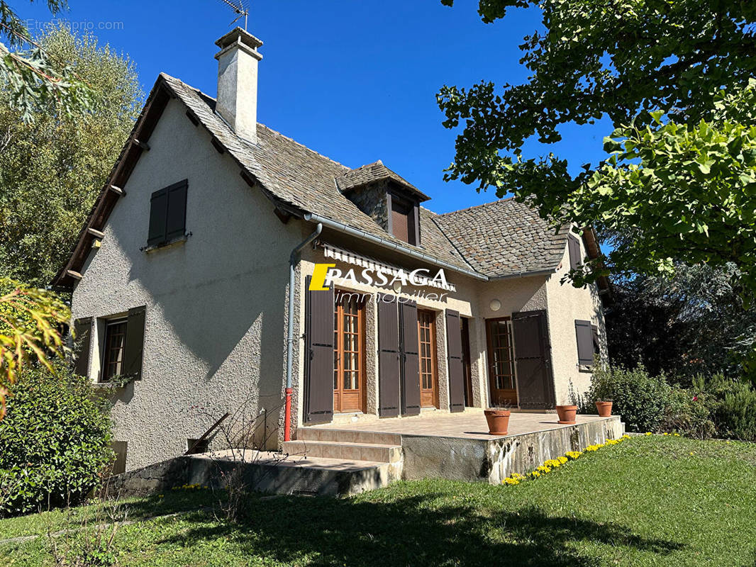 Maison à SEVERAC-LE-CHATEAU