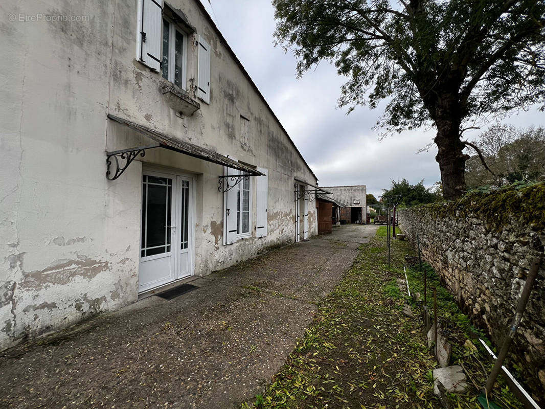 Maison à BLAYE