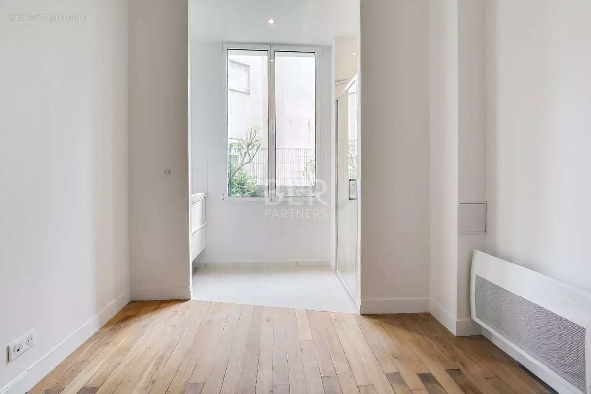 Appartement à PARIS-19E