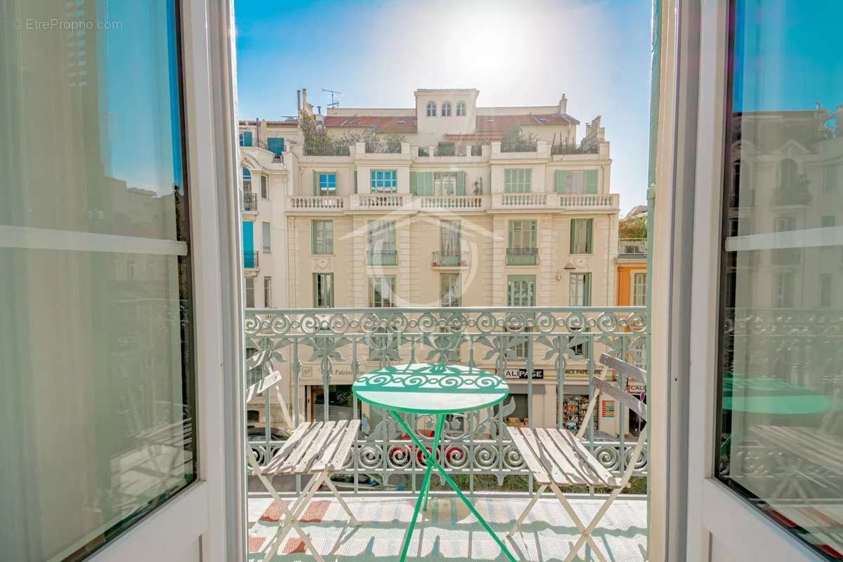 Appartement à NICE