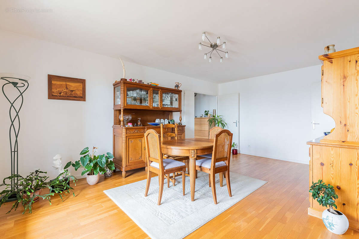 Appartement à CHATENAY-MALABRY