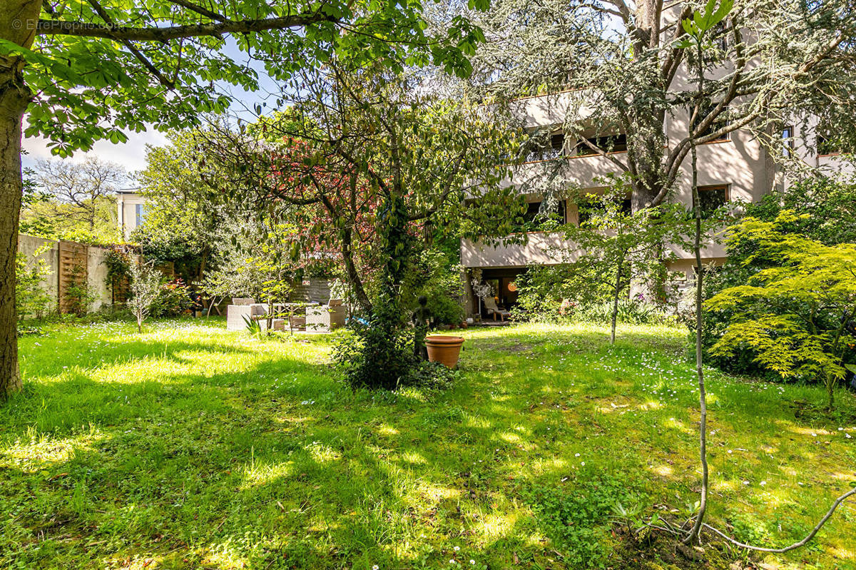 Appartement à VERSAILLES