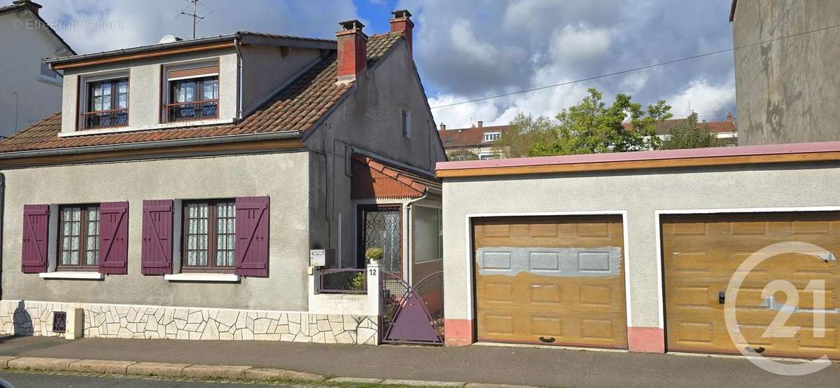 Maison à LE CREUSOT