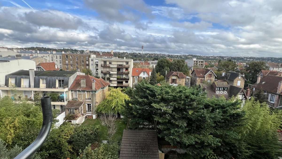 Appartement à SAINT-MAUR-DES-FOSSES