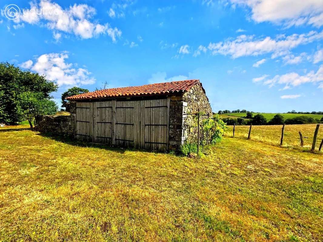 Maison à LA ROMAGNE