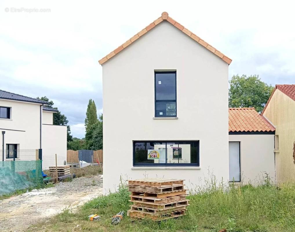 Maison à PONT-SAINT-MARTIN