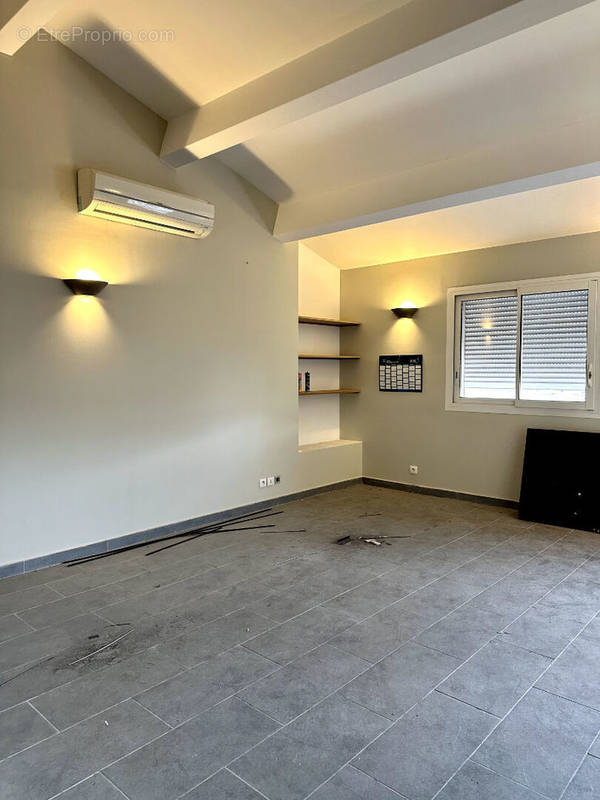 Appartement à MARSEILLE-15E