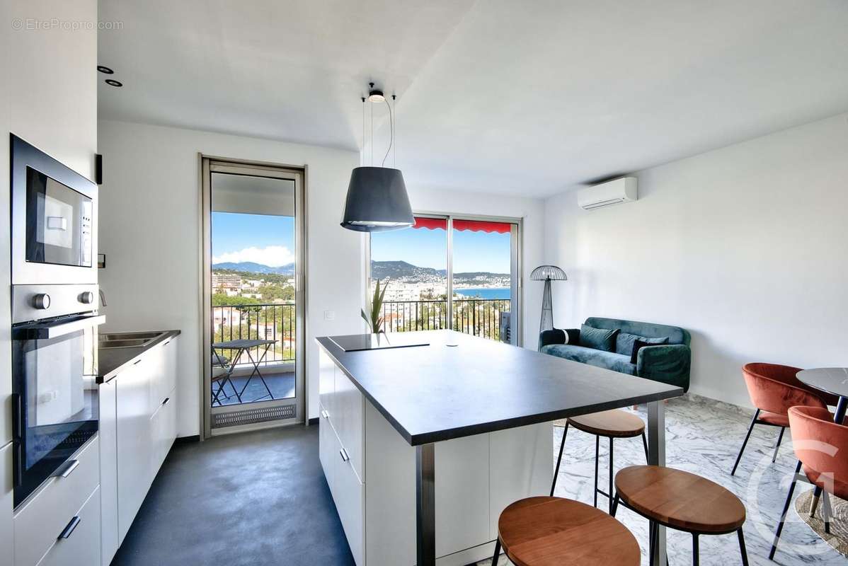 Appartement à NICE