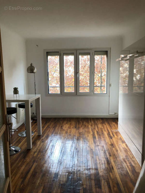 Appartement à ISSY-LES-MOULINEAUX