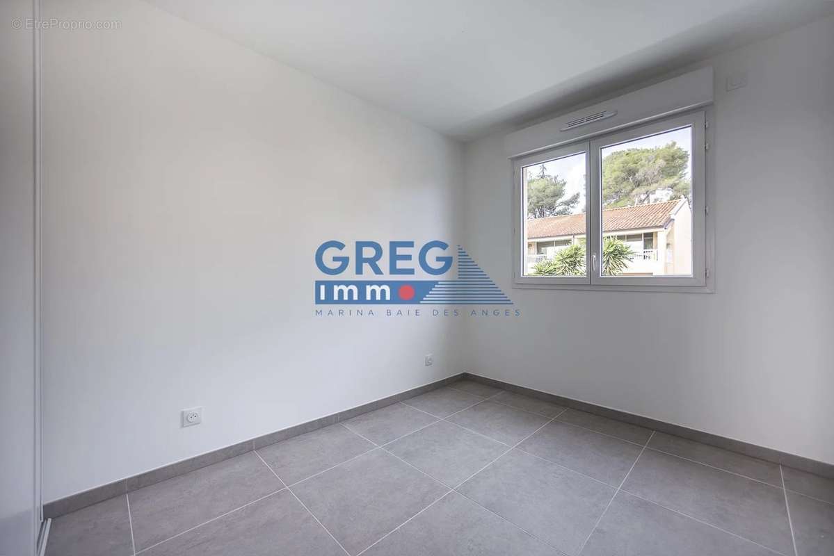 Appartement à VILLENEUVE-LOUBET