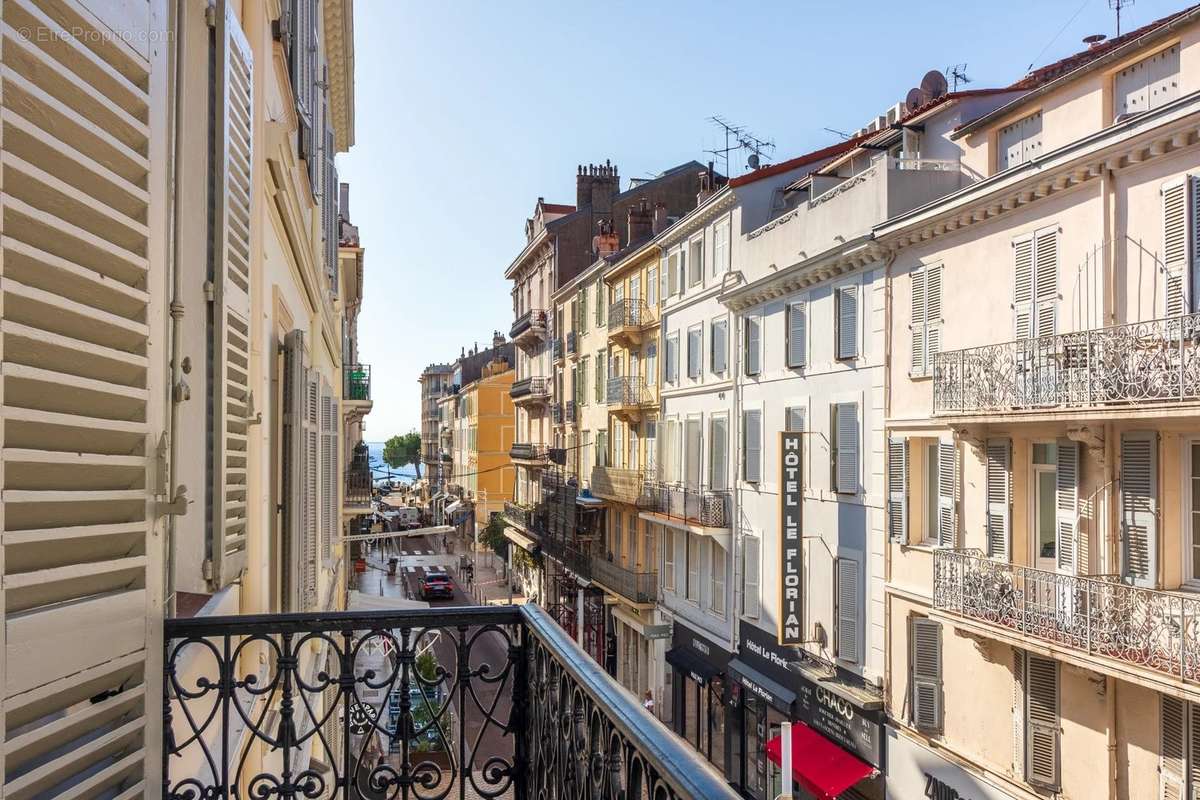 Appartement à CANNES