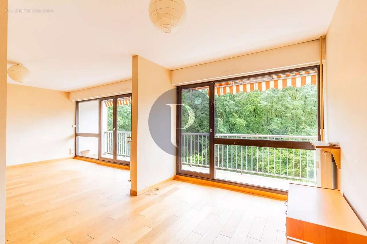 Appartement à CHATENAY-MALABRY