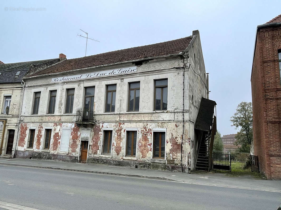 Appartement à GUISE