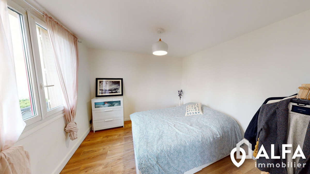 Appartement à ENGHIEN-LES-BAINS