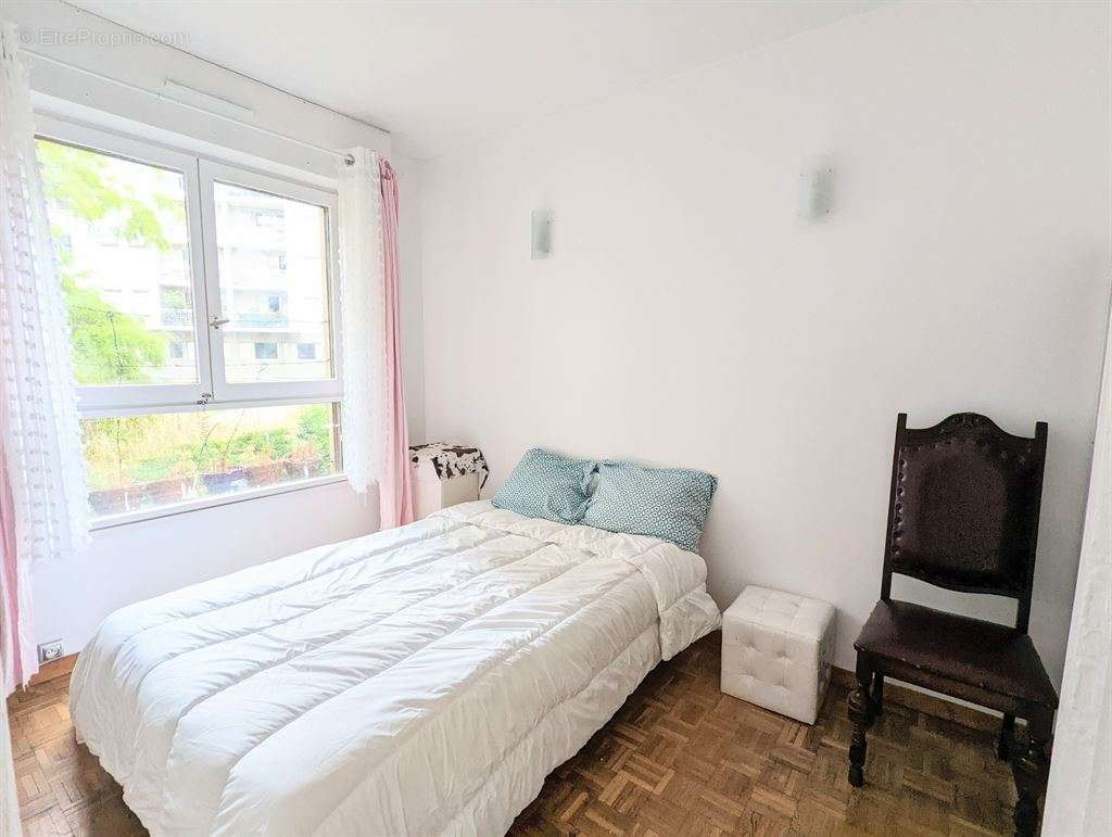 Appartement à PARIS-19E