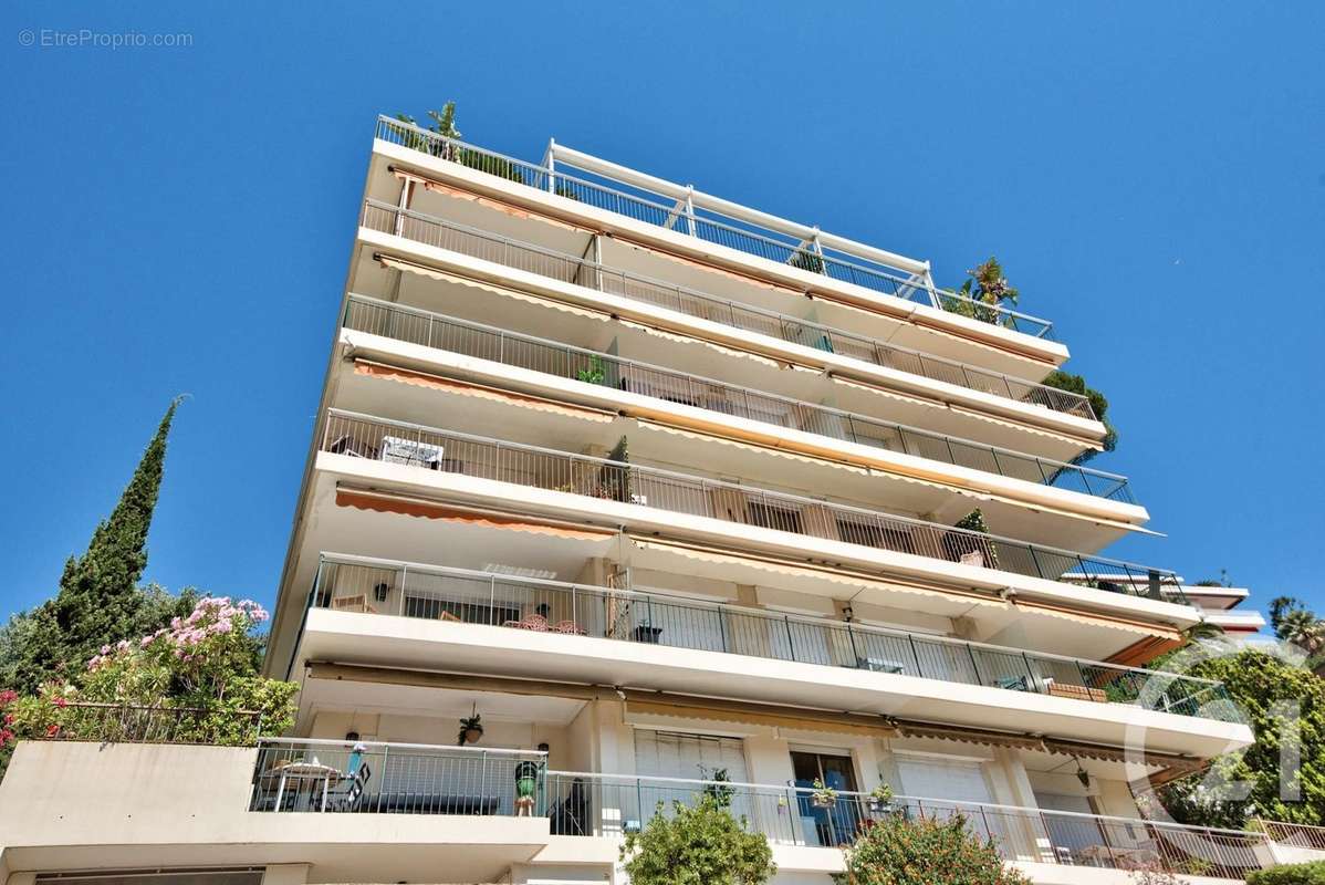 Appartement à NICE