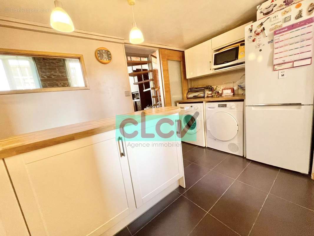 Appartement à LYON-4E