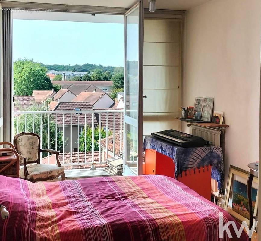 Appartement à FONTENAY-LE-FLEURY