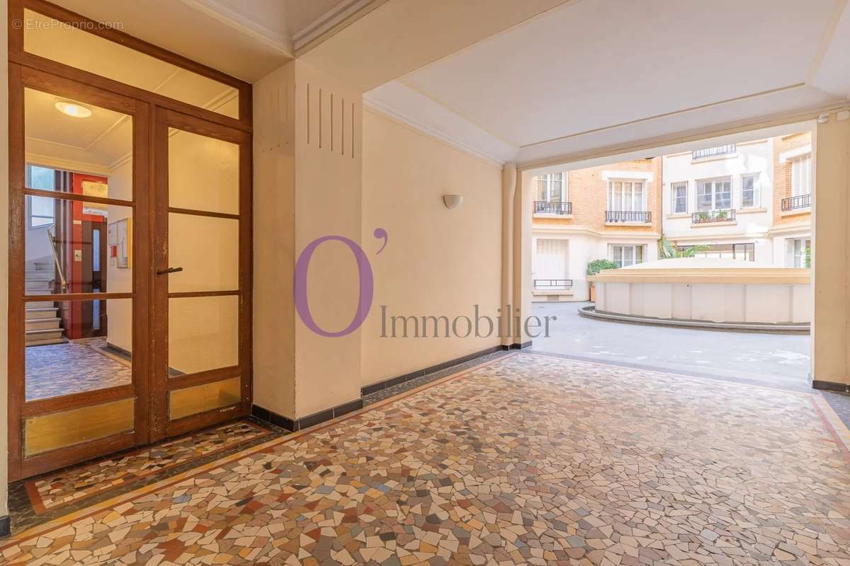 Appartement à PARIS-20E