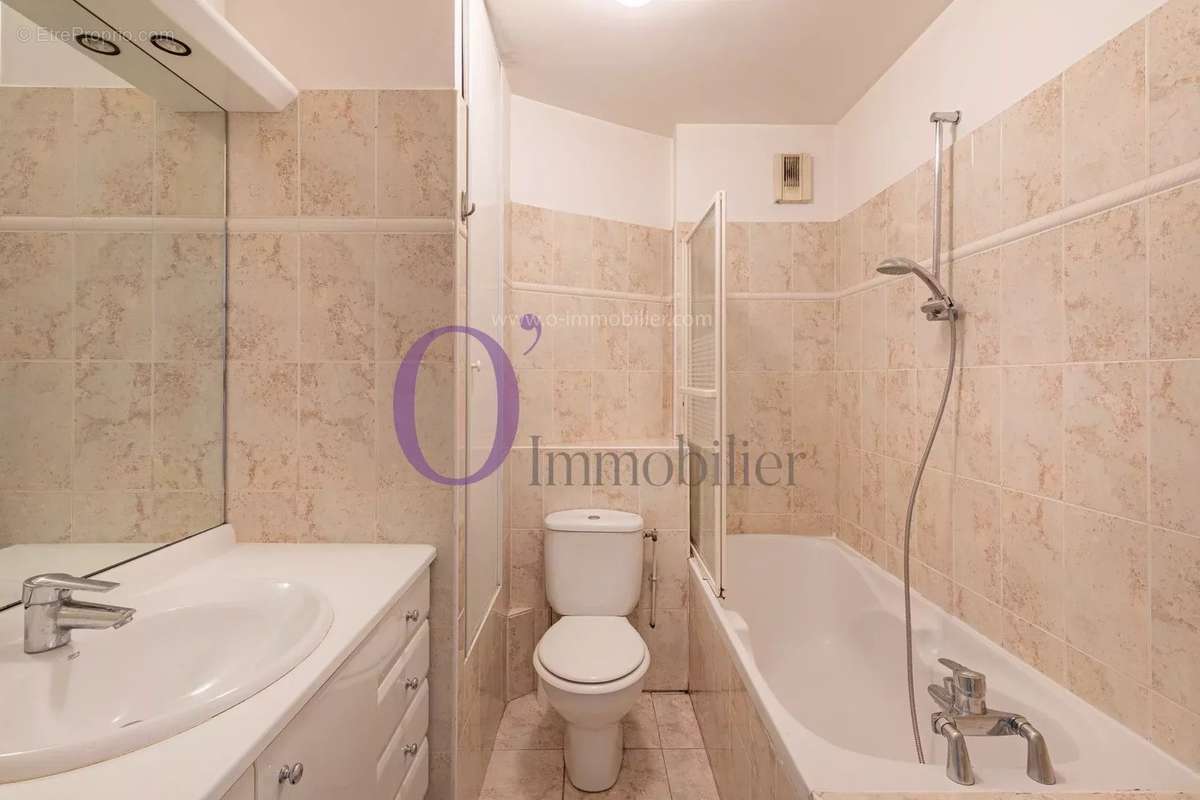 Appartement à PARIS-11E