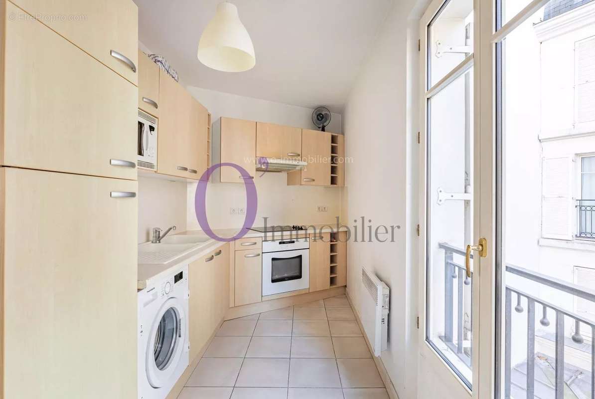 Appartement à PARIS-11E