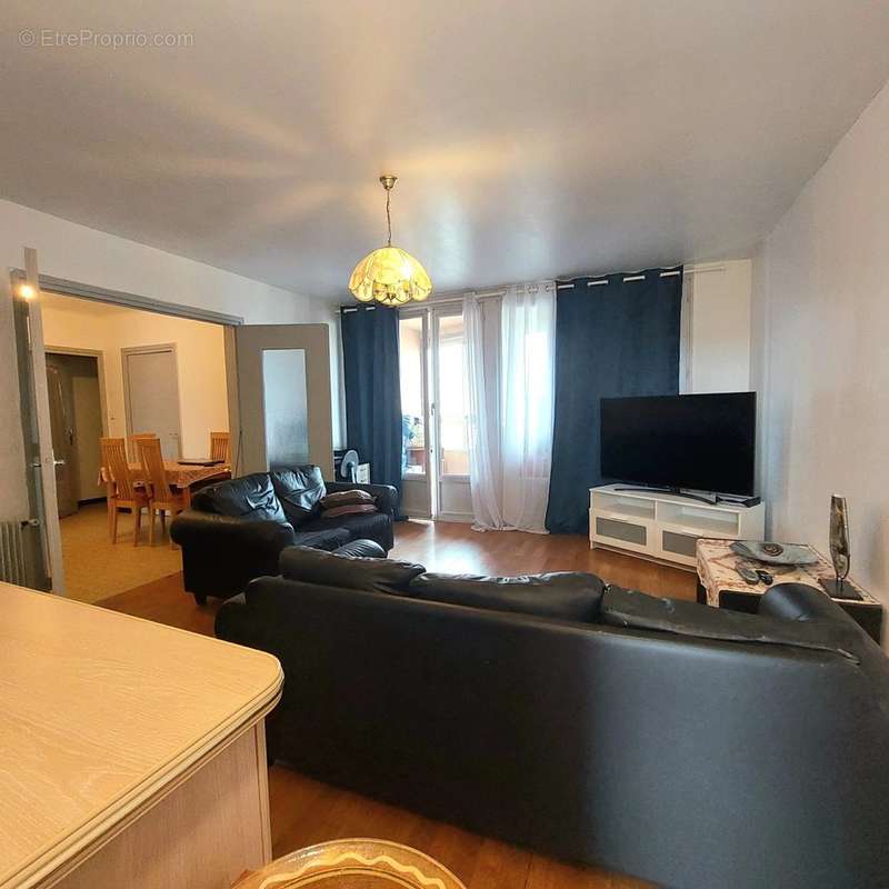 Appartement à LYON-8E