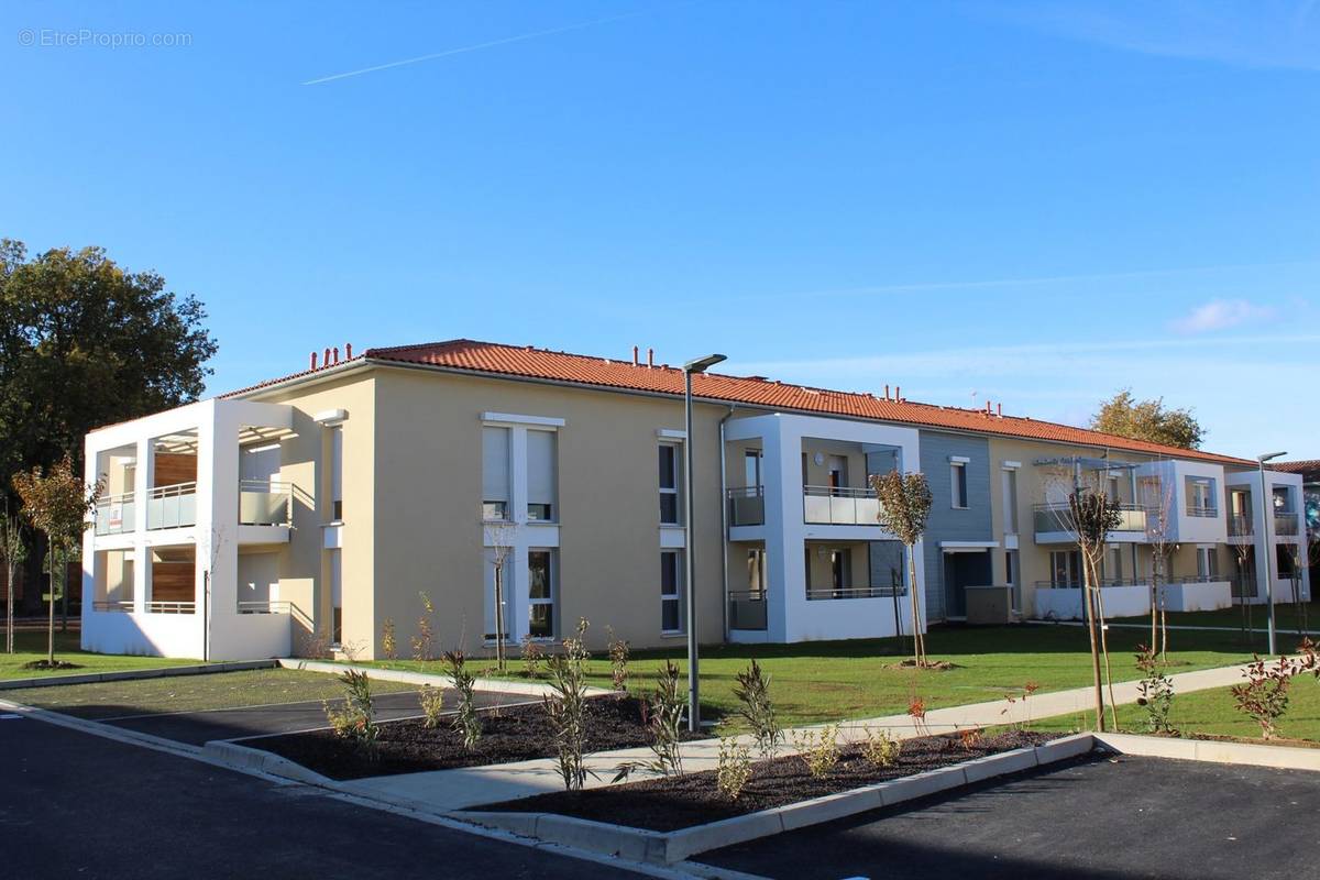 Appartement à CORNEBARRIEU