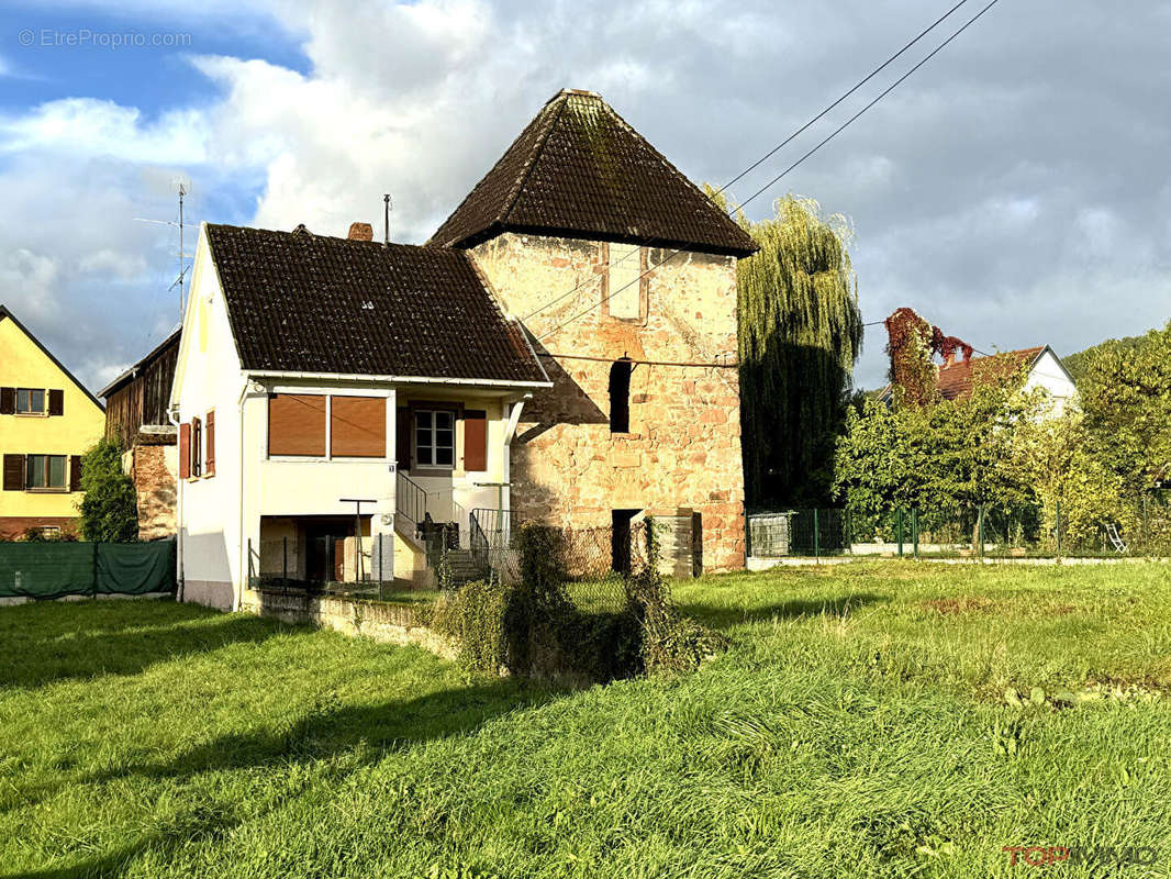 Maison à WIHR-AU-VAL