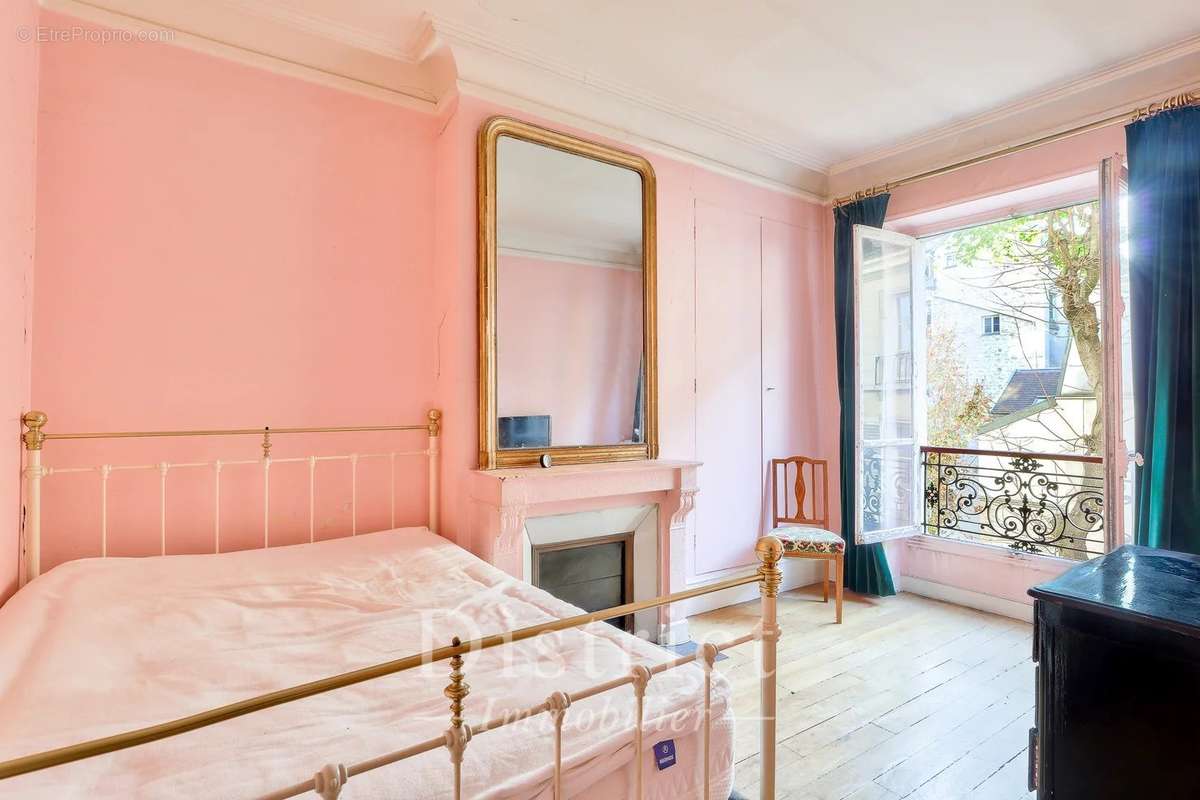 Appartement à PARIS-4E