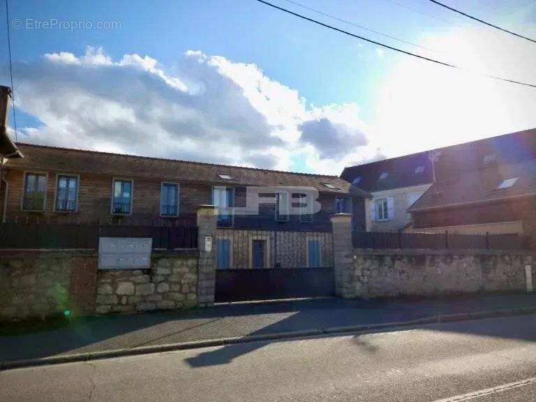 Appartement à PRECY-SUR-OISE