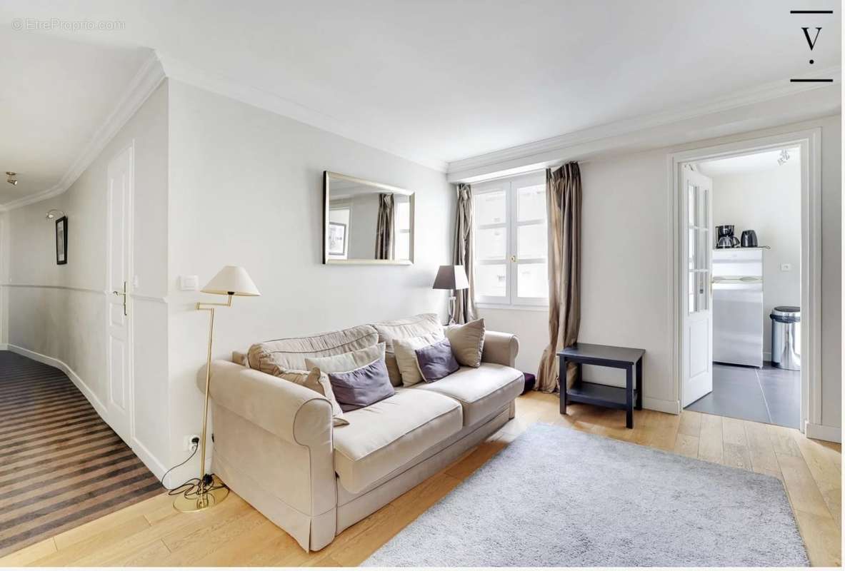 Appartement à PARIS-6E