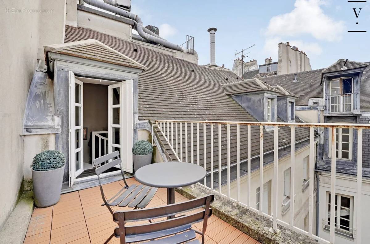 Appartement à PARIS-6E