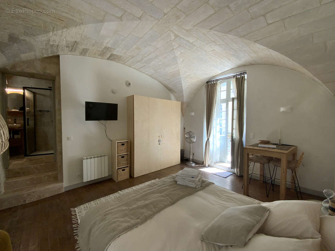 Appartement à UZES