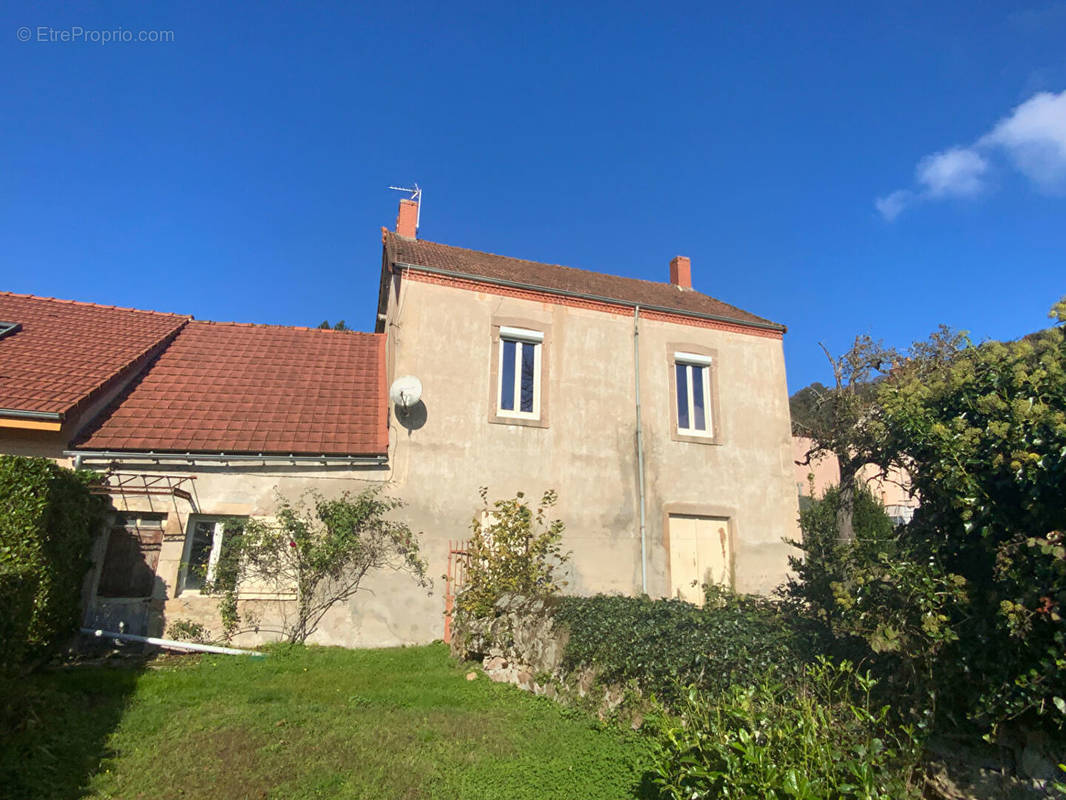 Maison à SAINT-SERNIN-DU-BOIS